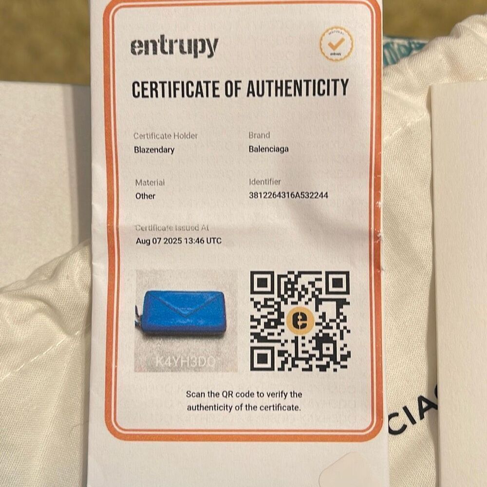 Balenciaga Women’s Leather Papier Continental Lagoon Wallet - Picture 9 of 14